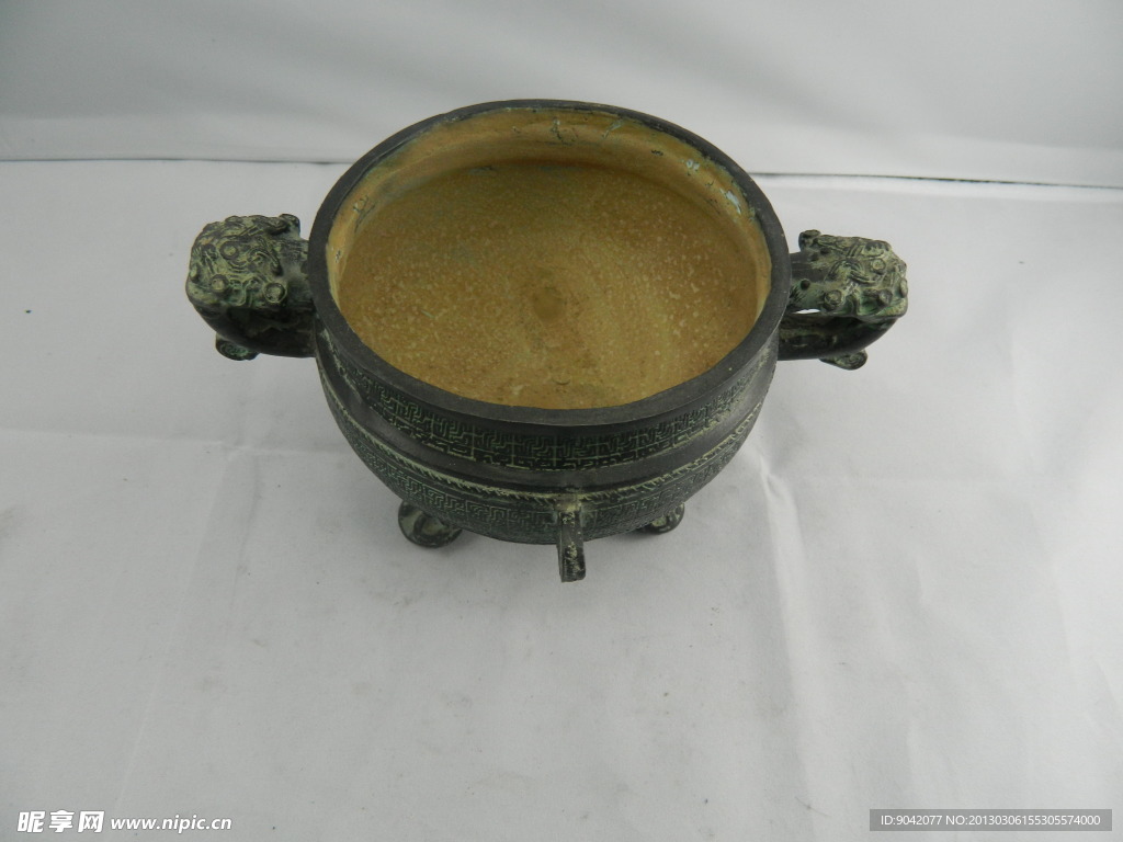青铜器绘炉