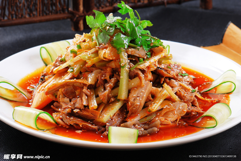 四川农家凉拌大盘鸡