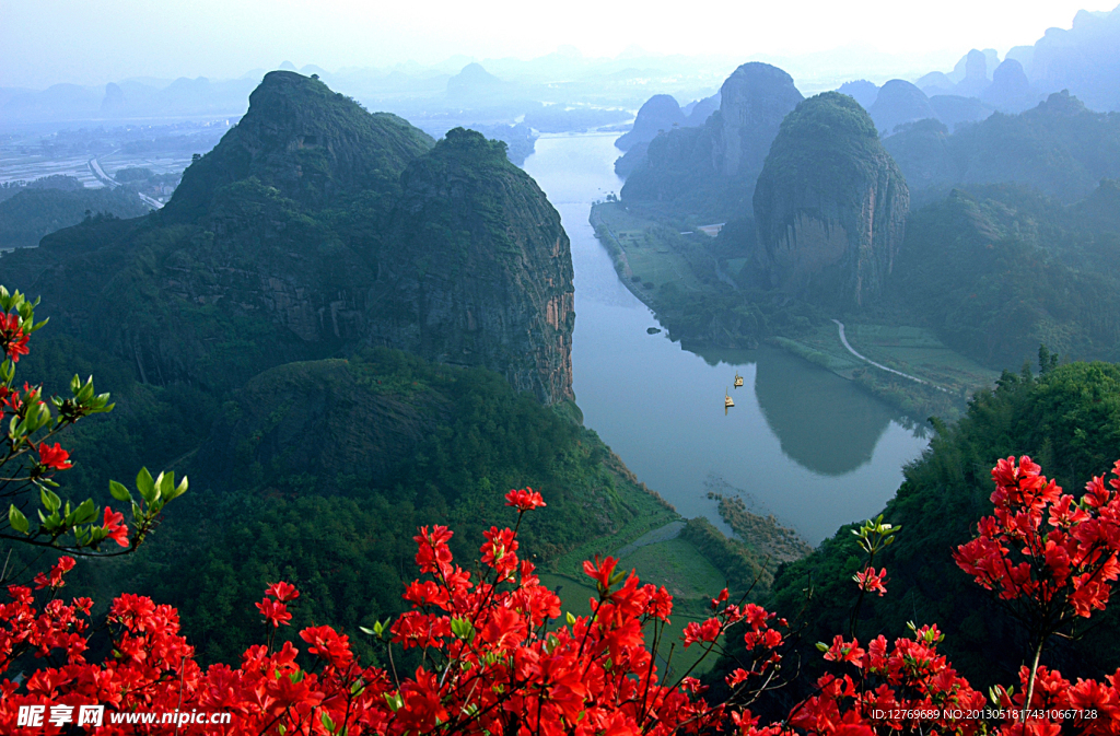 龙虎山 远眺仙水岩