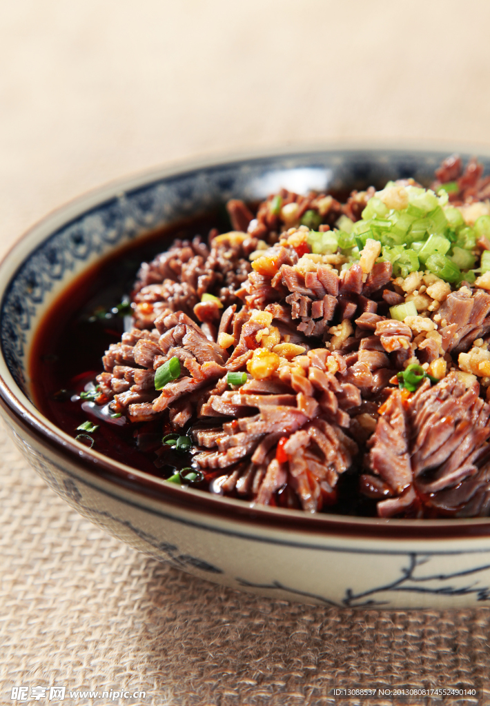 成都小吃冒鸡胗