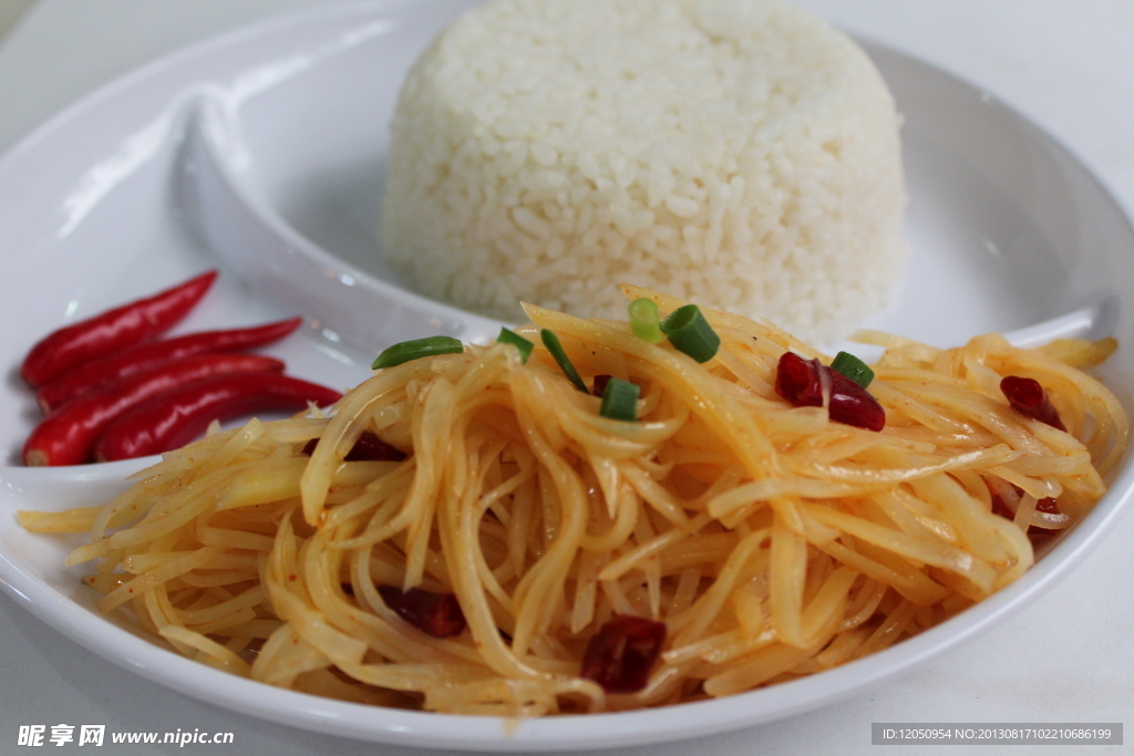酸辣土豆丝饭