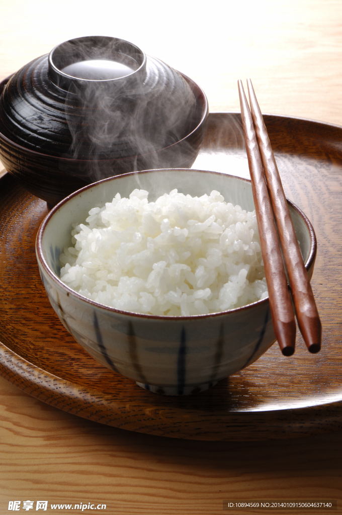 大米 米饭 鲜米饭