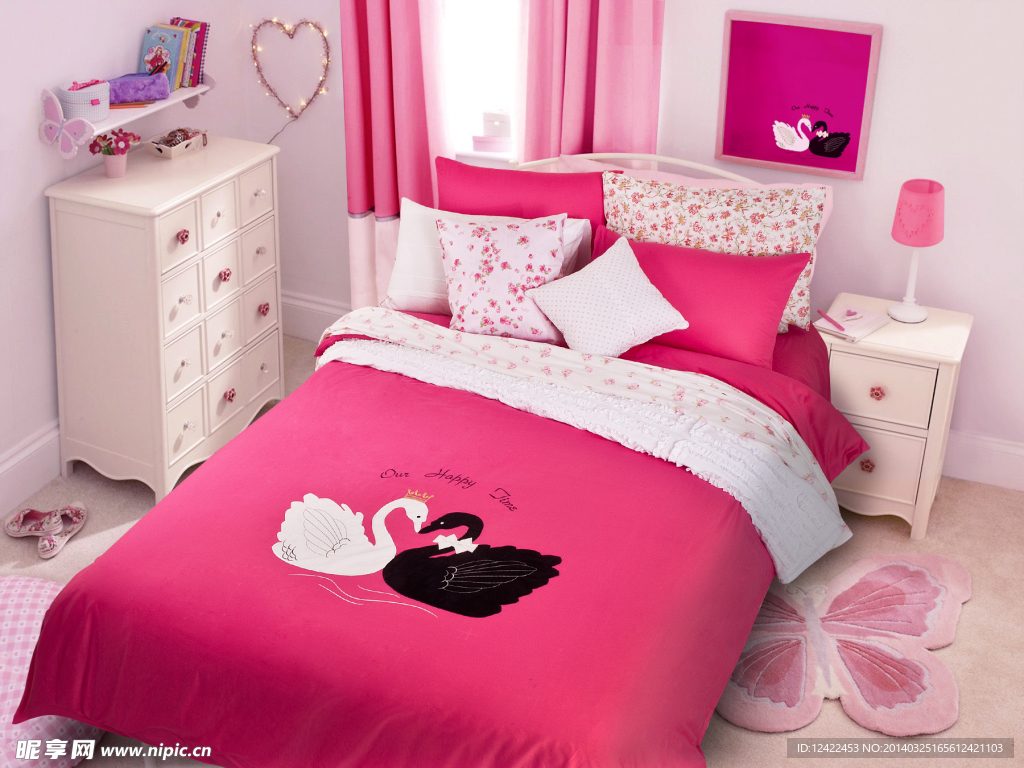 家纺卡通天鹅床儿童房