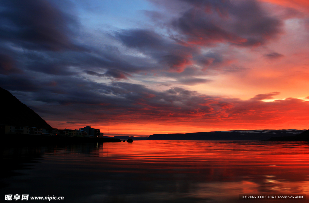 冰岛伊萨菲厄泽
