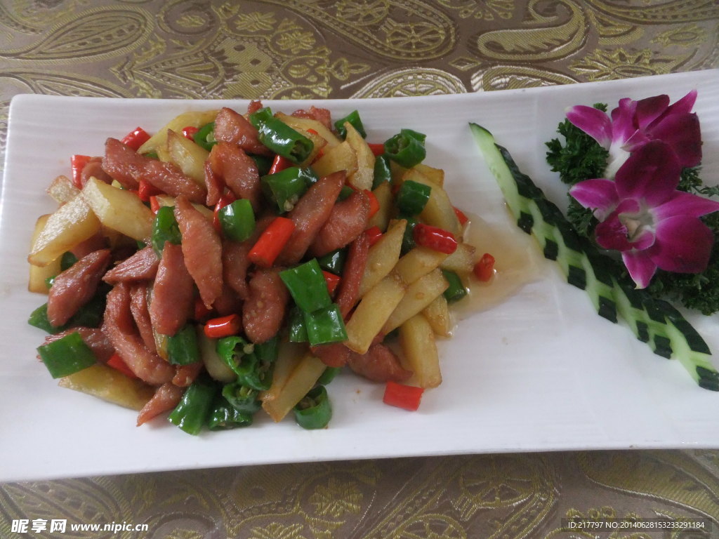 土豆炒肉   小炒肉   