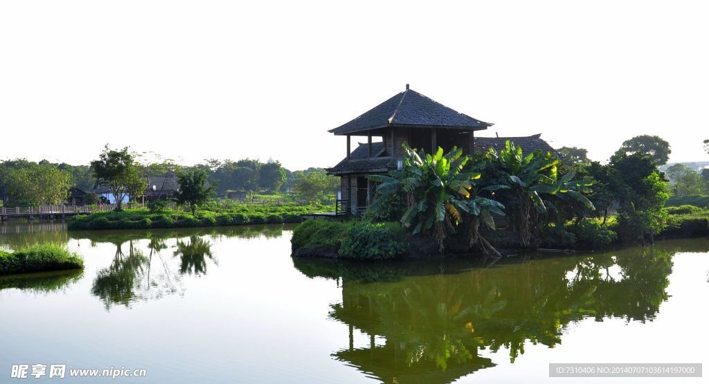 水上田园度假竹楼