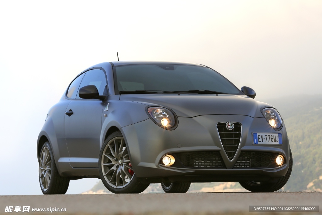 阿尔法罗密欧QV