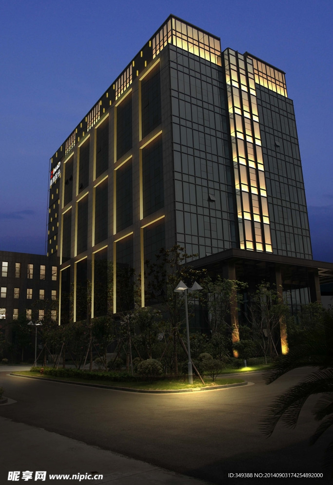 办公楼夜景
