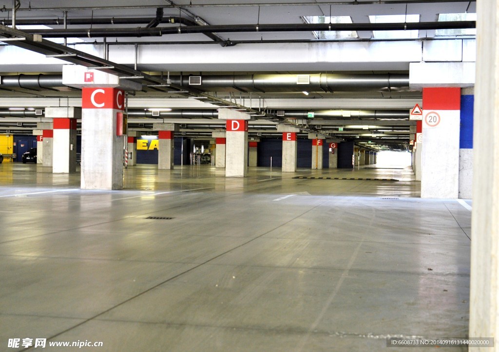 地下停车场