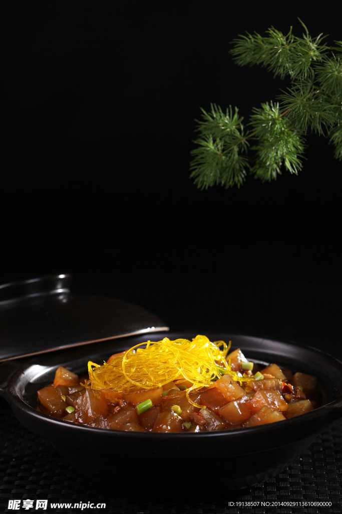 鱼翅嫁给凉粉新娘