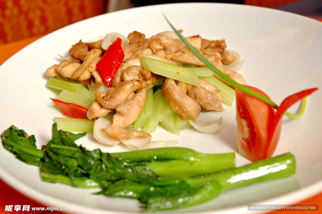 西芹百合炒凤柳