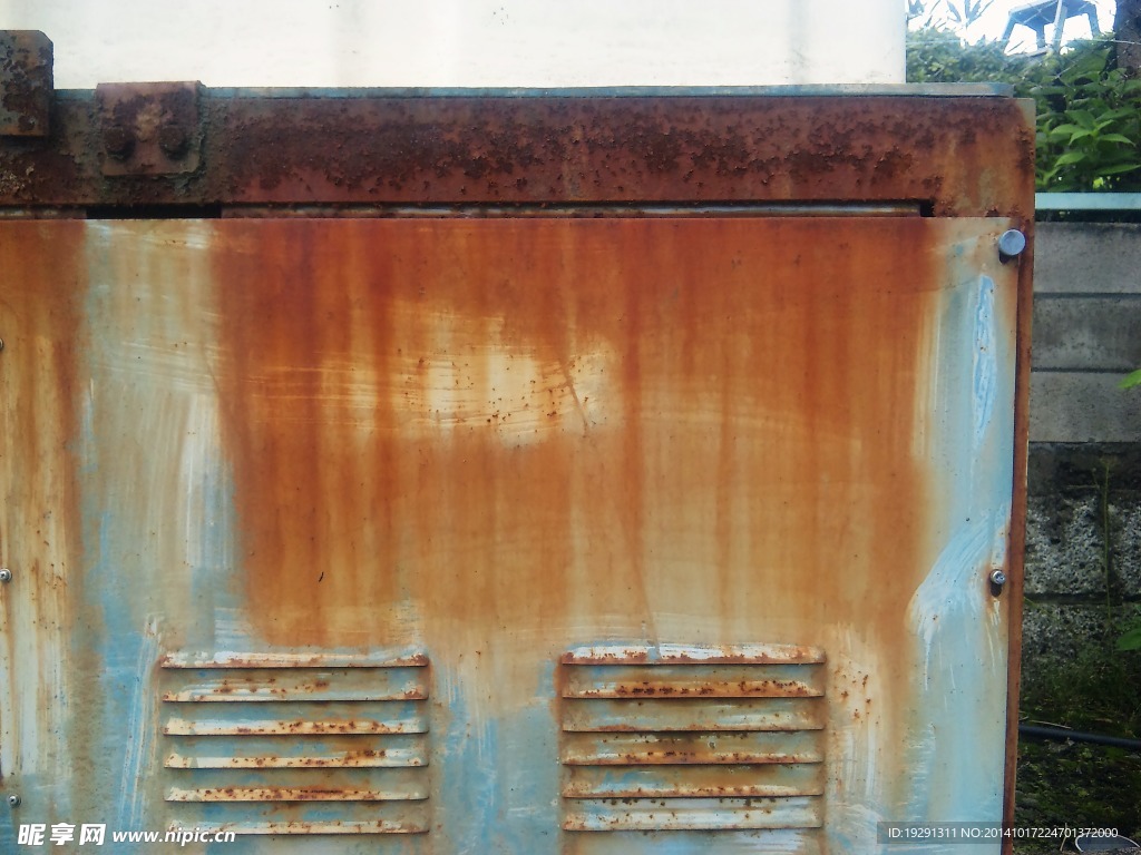 生锈铁皮
