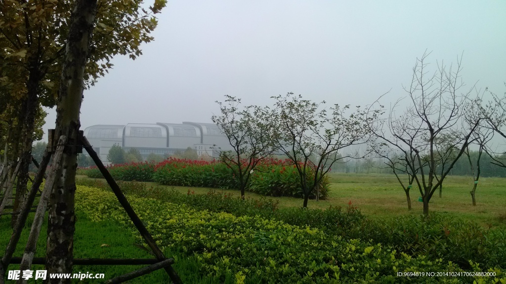 临沂大学雨后景色