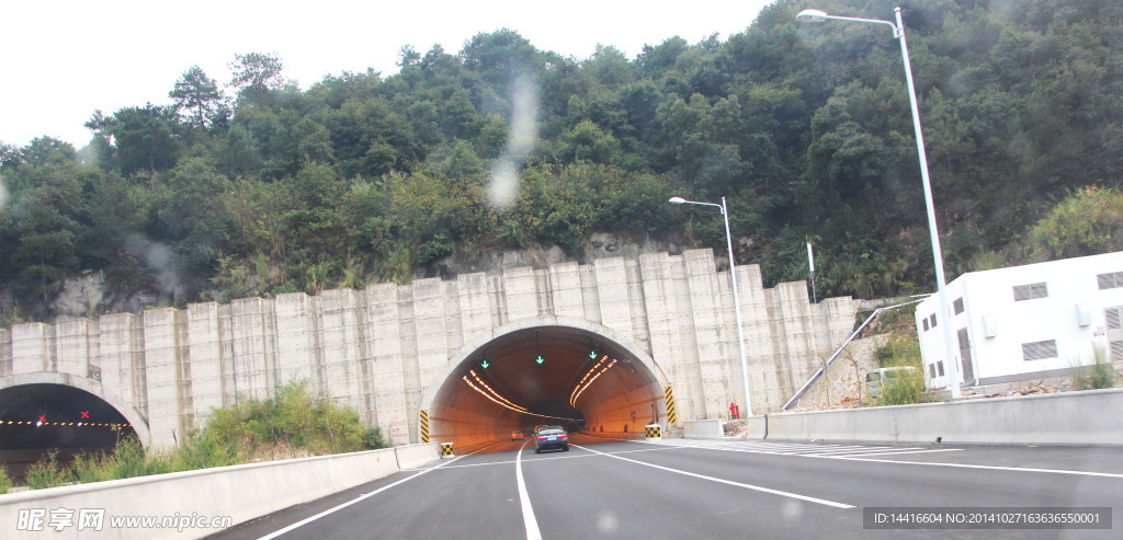 隧道风景