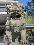 狮子石像