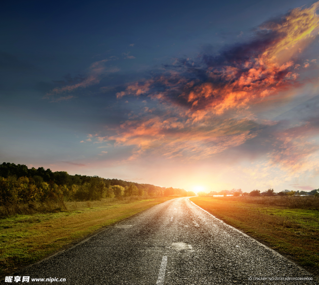 北戴河公路夕阳