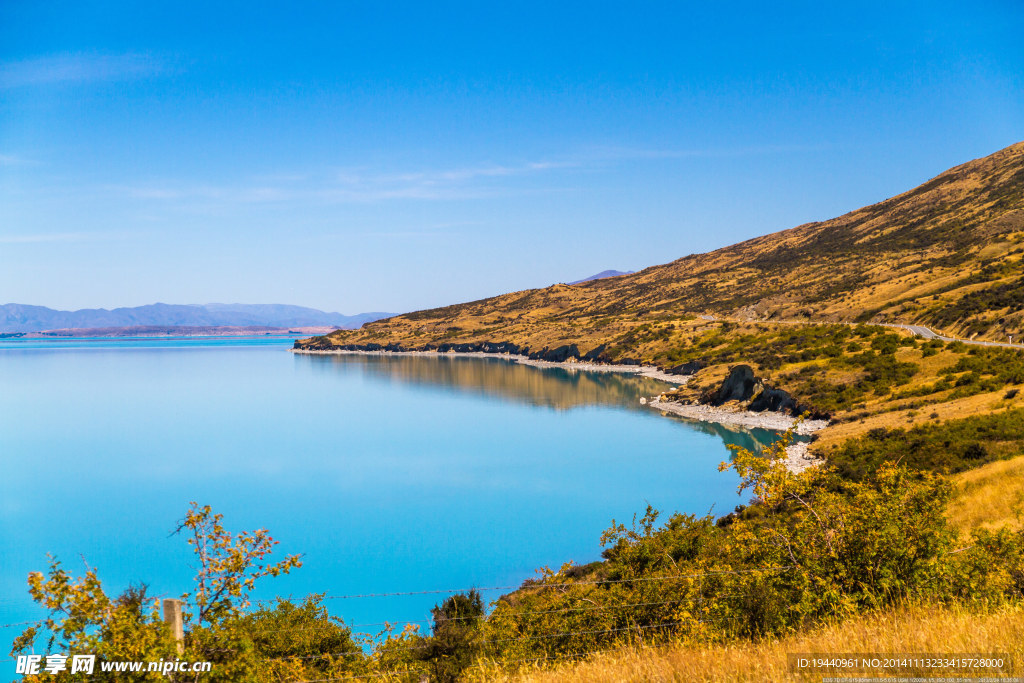新西兰  特卡波湖