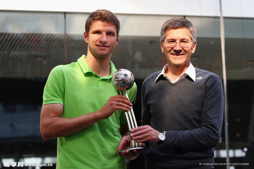 托马斯穆勒广告