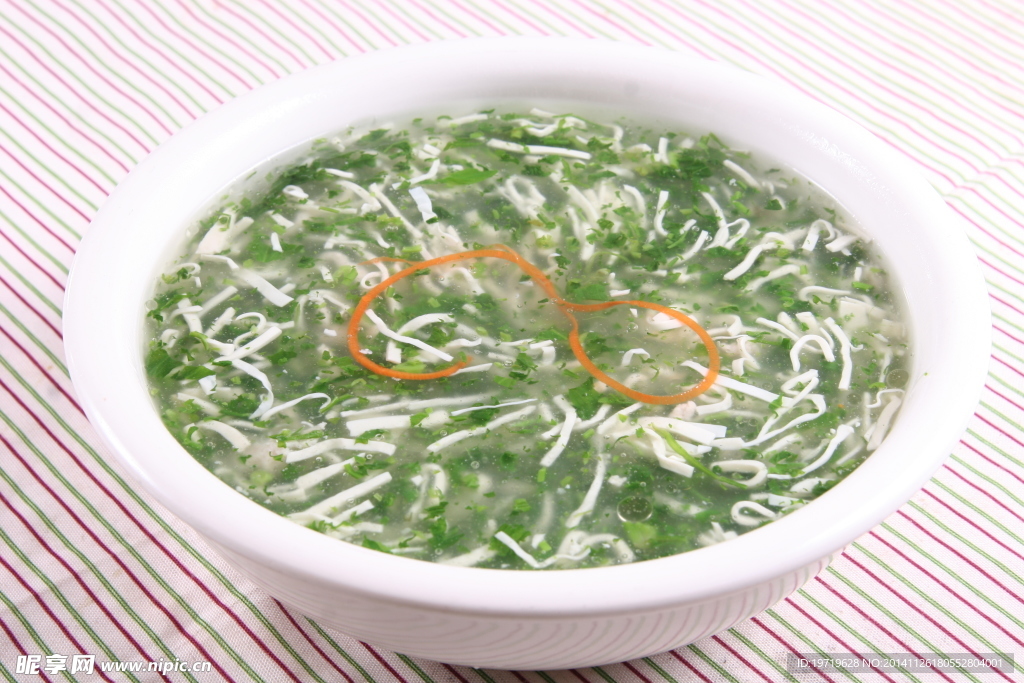 荠菜肉丝豆腐羹