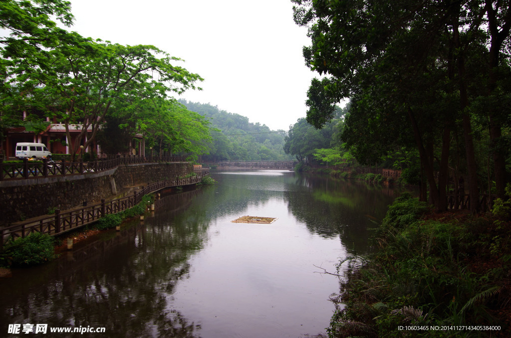 山水风景园山湖