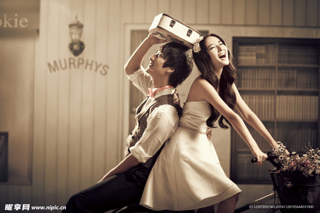 爱的见证婚纱样片