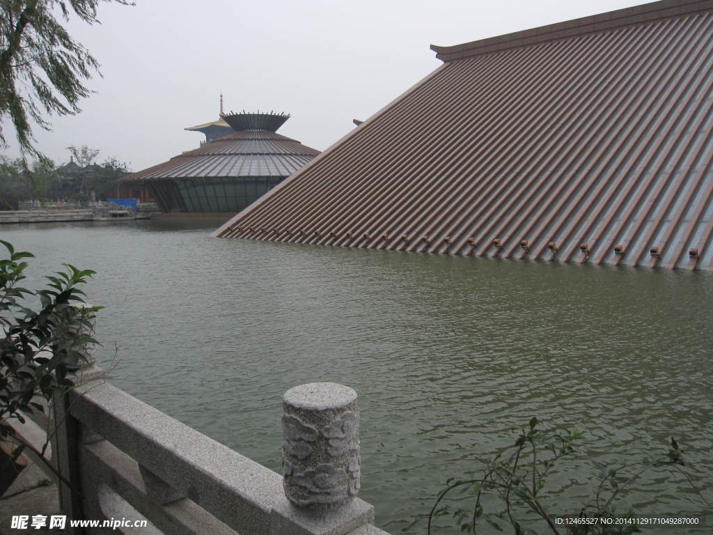 松江广富林水中建筑