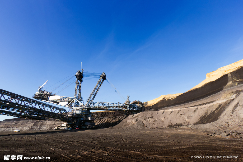 露天开采煤矿