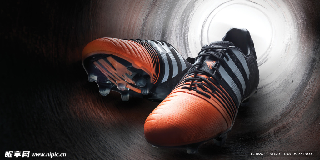 顶级足球鞋