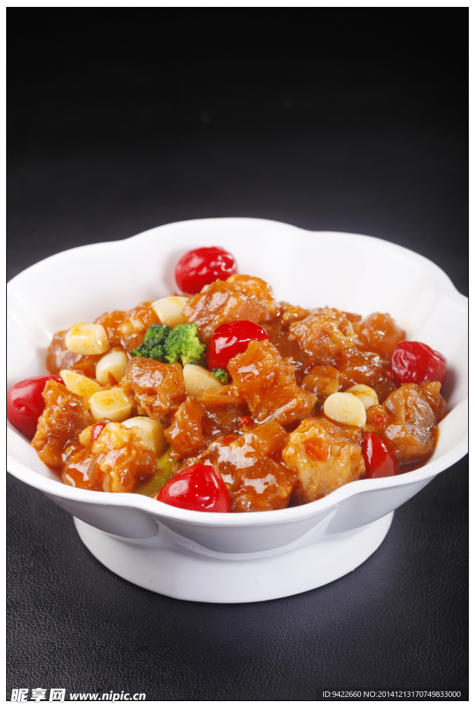 迷踪番茄煨牛筋