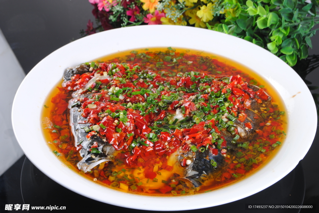 剁椒鱼头 饭店菜谱