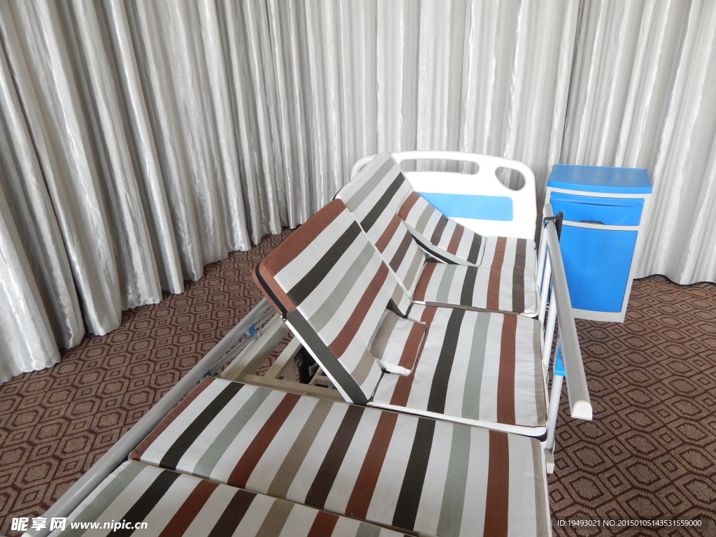 护理床翻身功能