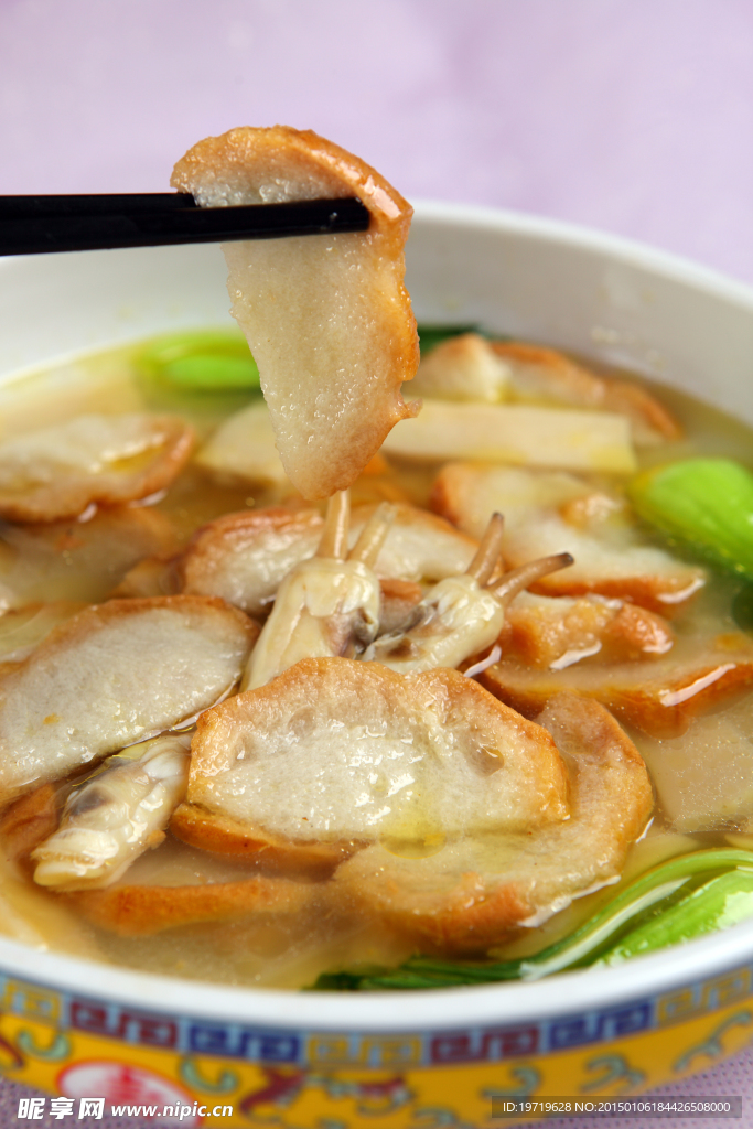 蛏子百灵菇香麸