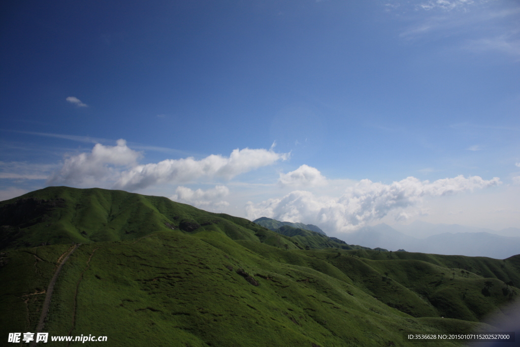 武功山金顶风光