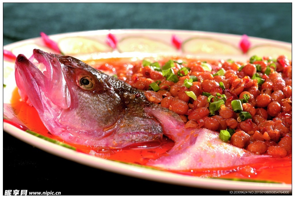 腊八豆鲈鱼