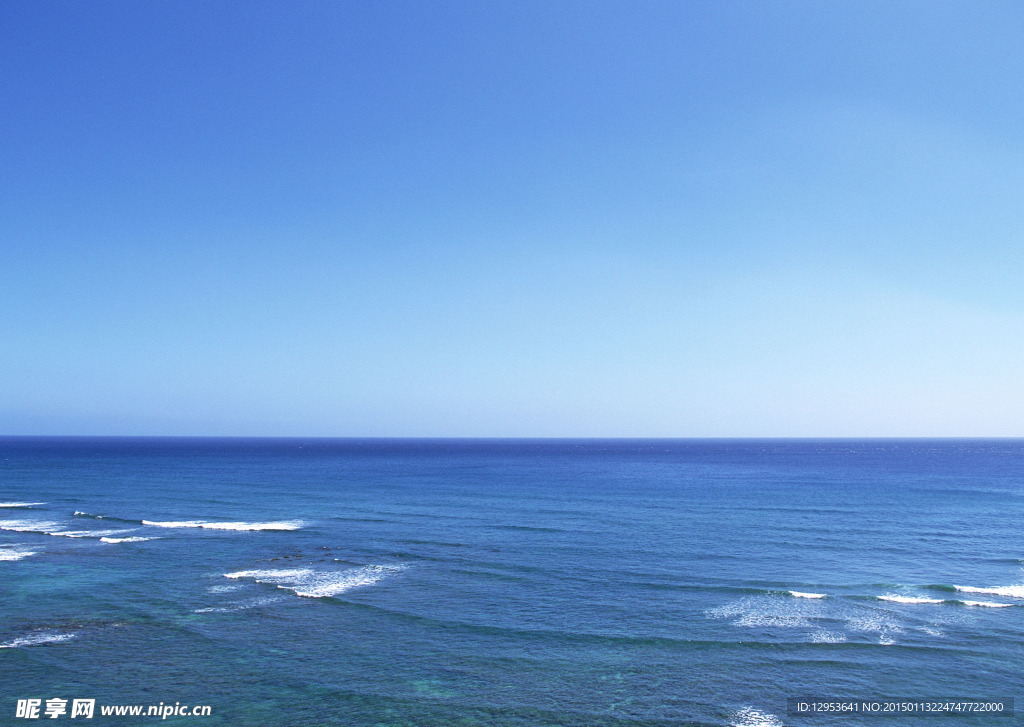 蓝天大海图片