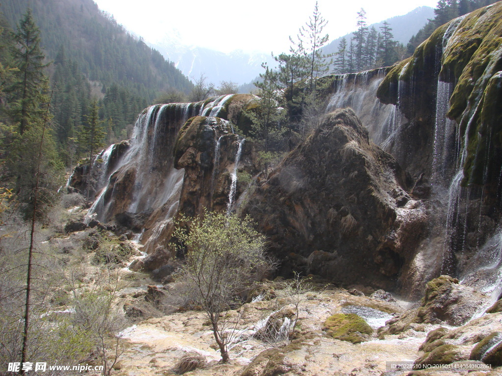 九寨沟瀑布图片