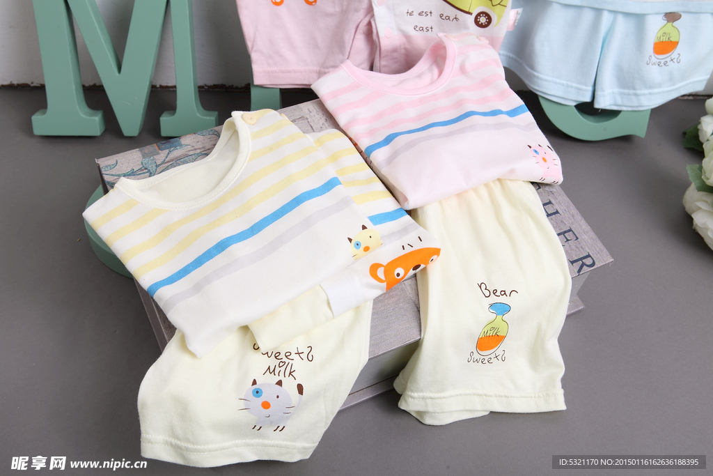 婴童服饰 静物摄影