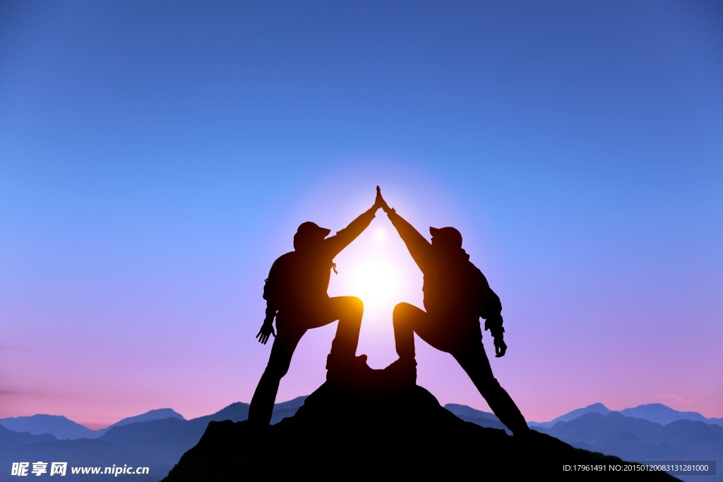 攀登上祖山山顶