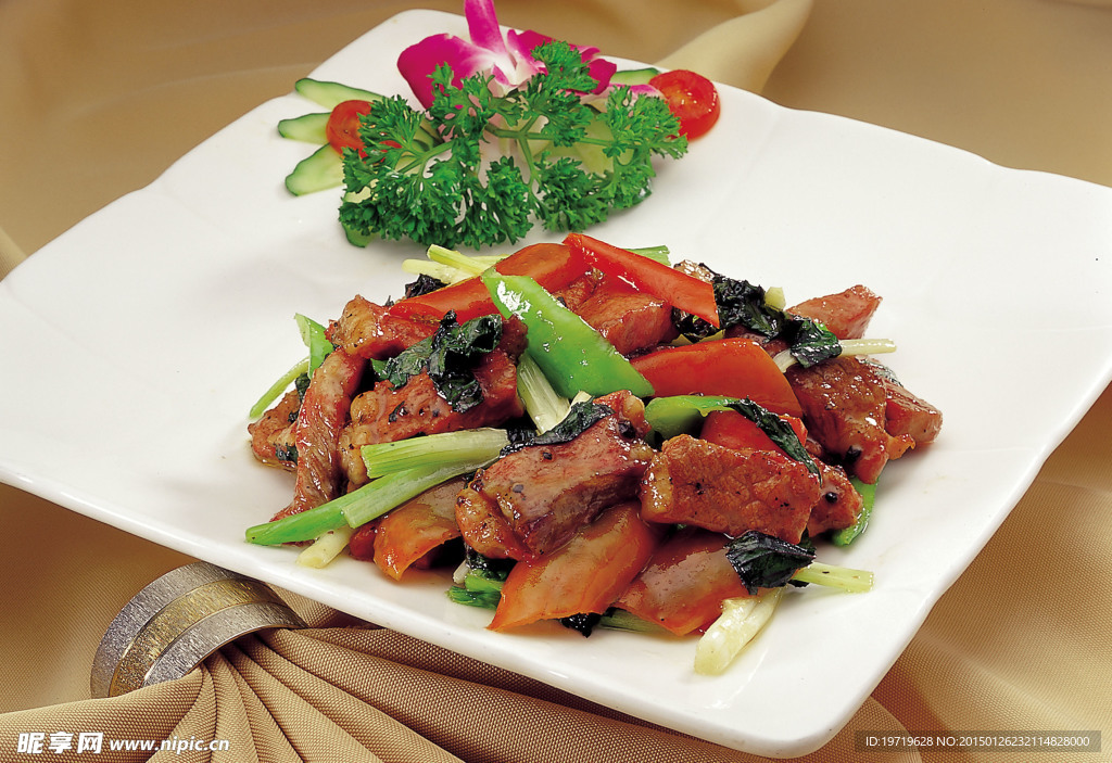 紫苏爆澳洲禾牛肉