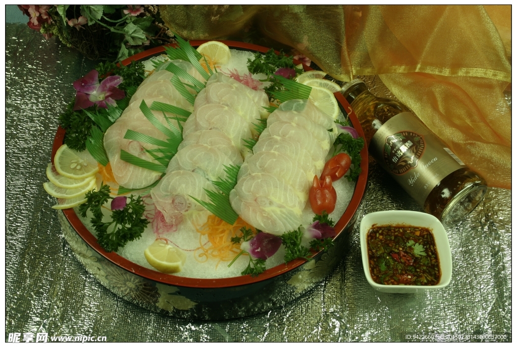 赫哲生吃野生大黄鱼