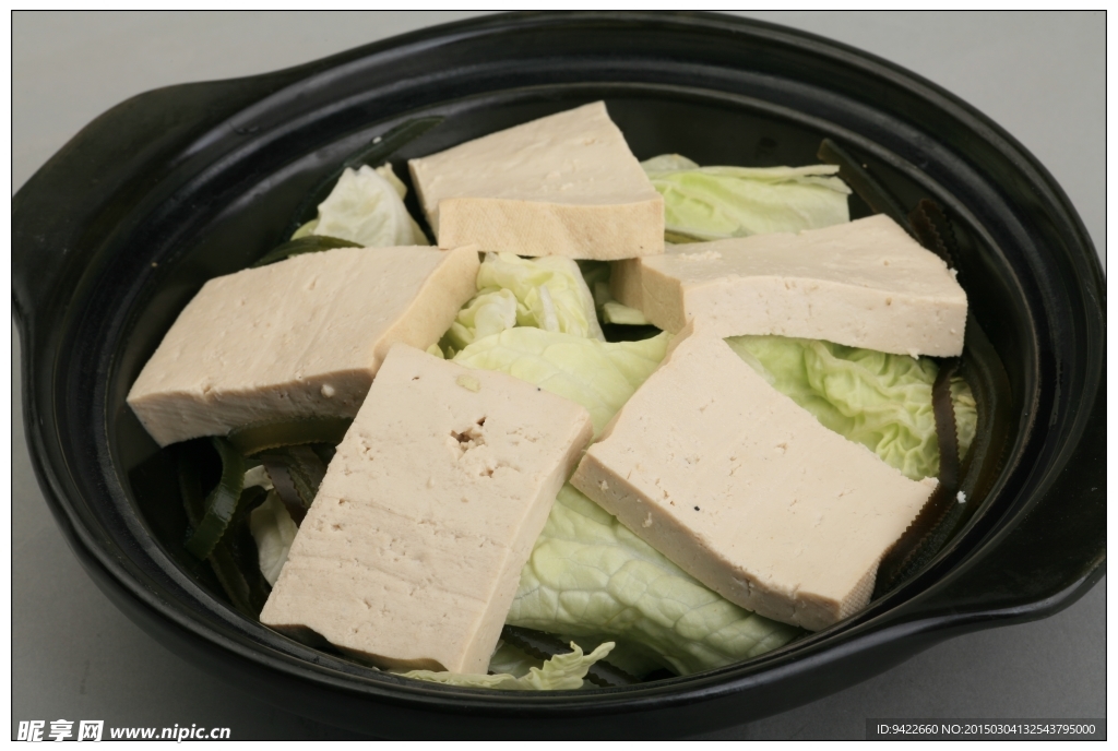 砂锅豆腐白菜