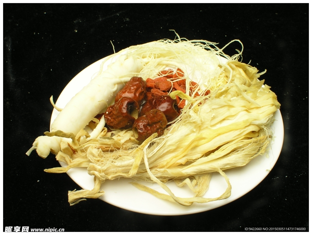 人参霸王煲老鸡