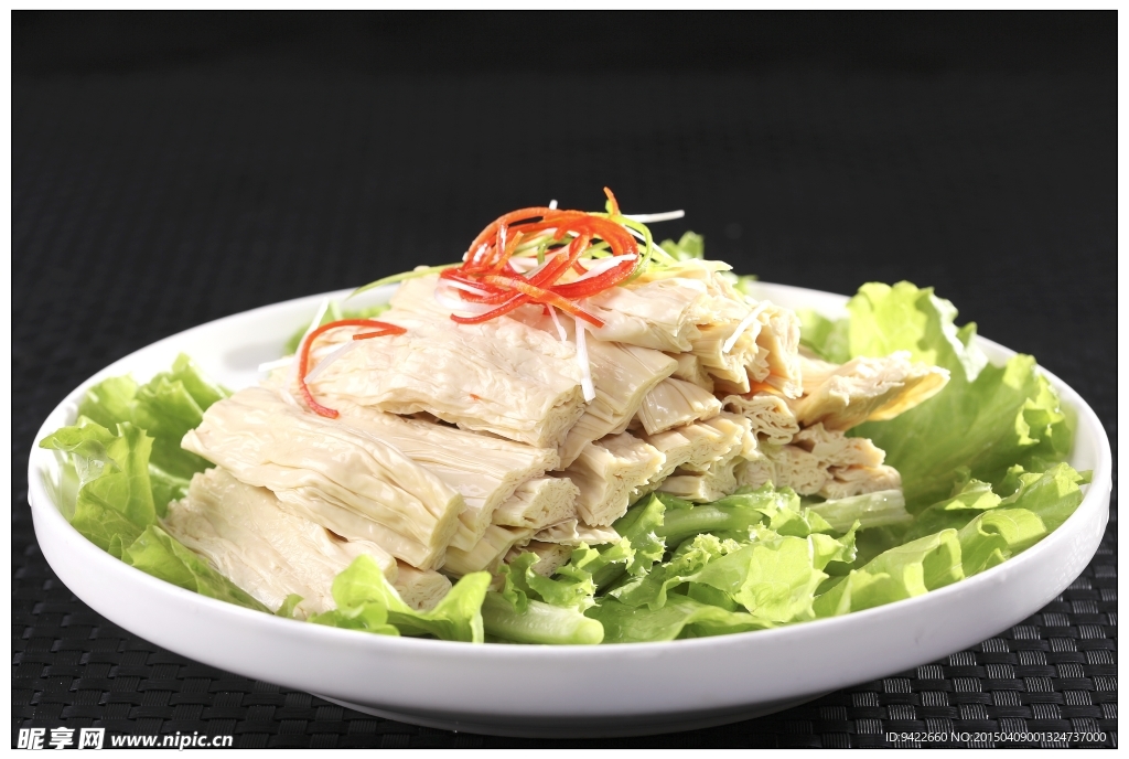 鲜支竹捞生菜边