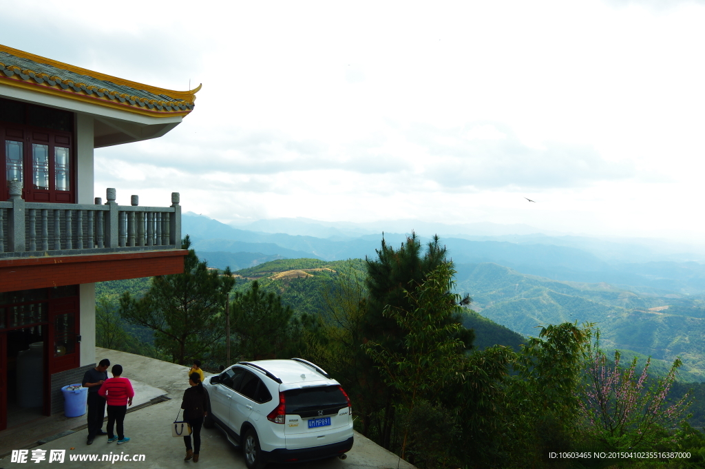 无限风光在险峰