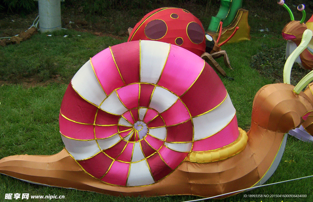 彩灯蜗牛艺术处理拍摄