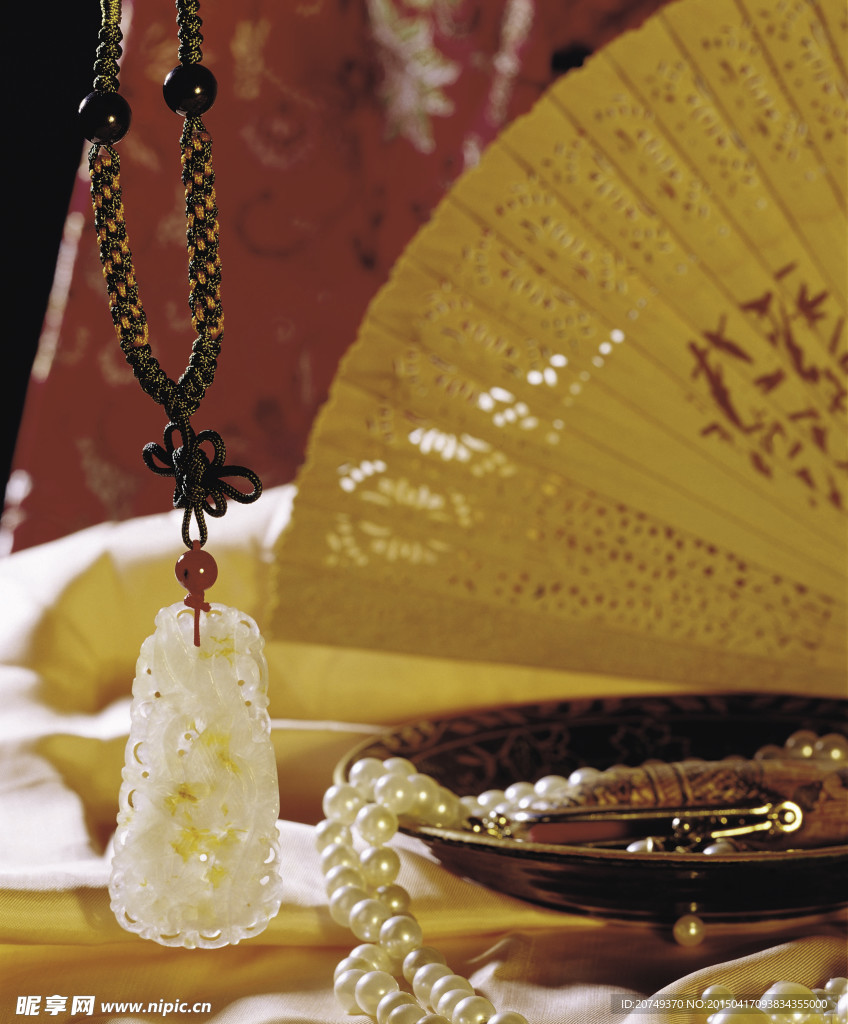 高清古典玉石香扇