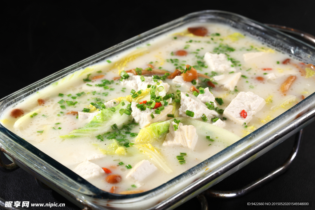 滑子菇煮老豆腐