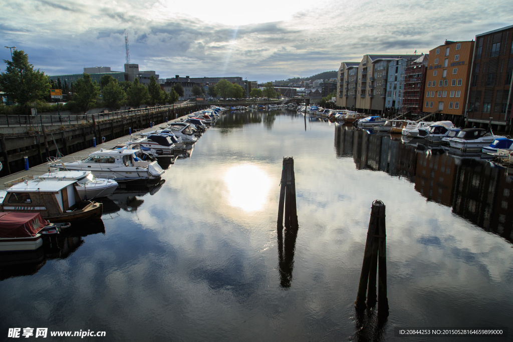 特隆赫姆的早晨