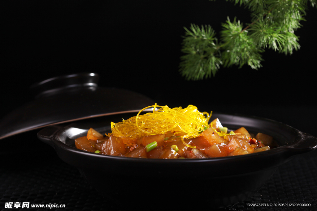 鱼翅嫁给凉粉新娘