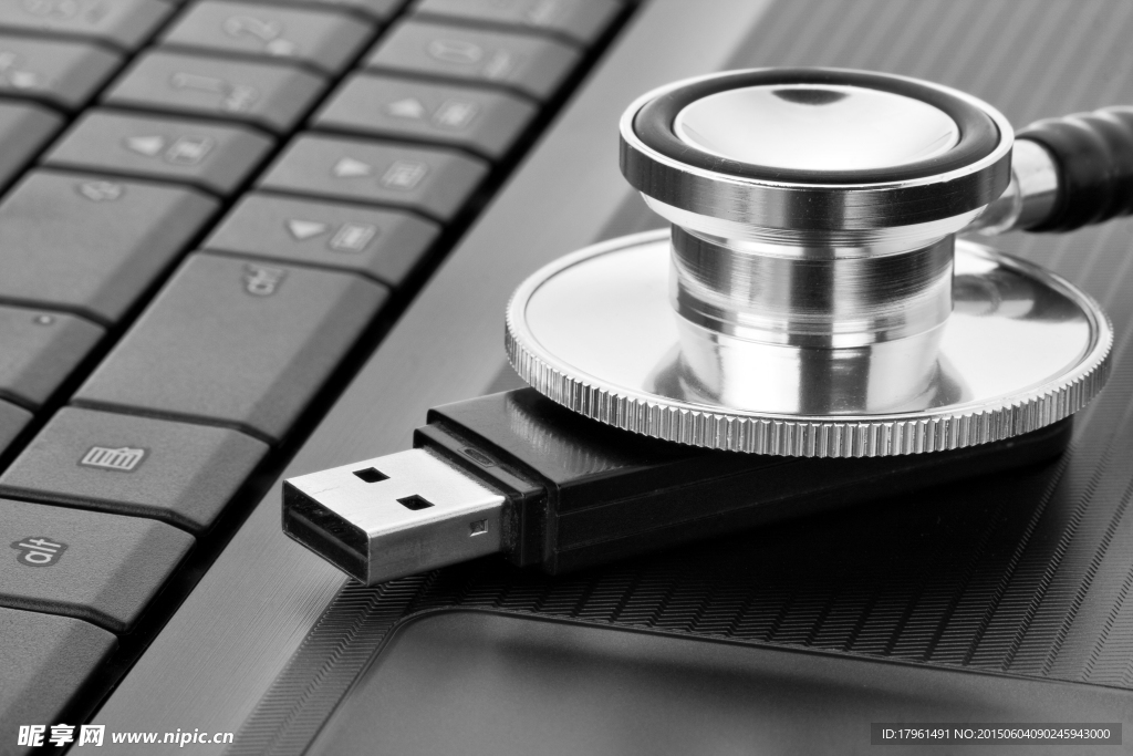 电脑上的听诊器